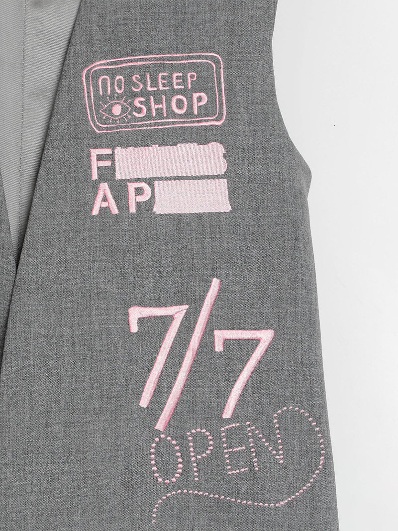 Brandon Embroidery Grey Pink